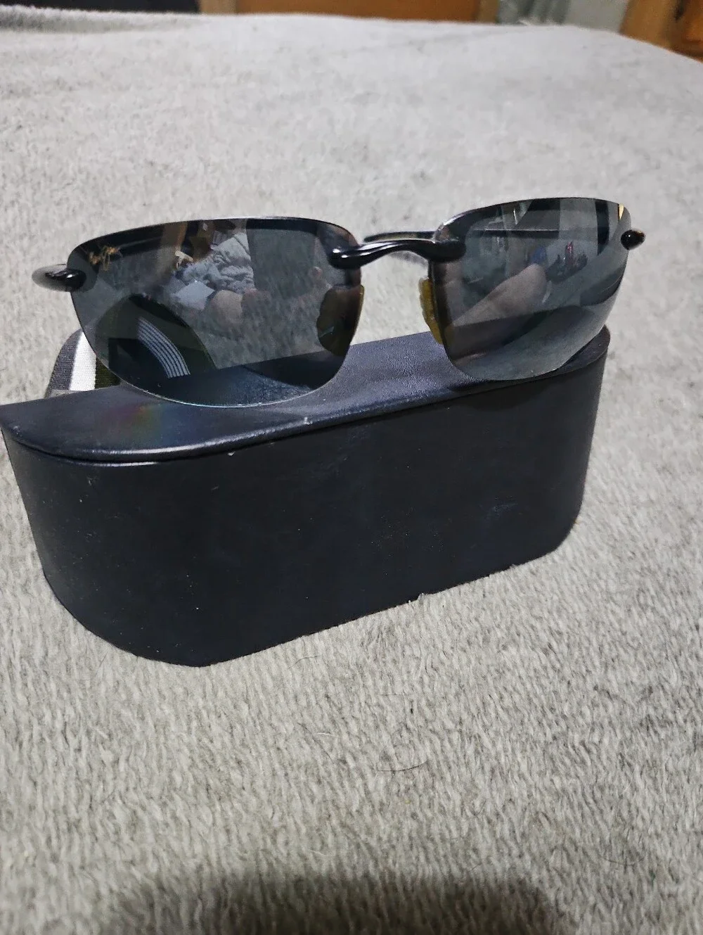 Maui Jim Ho'okipa Mens  rimless polarized sunglasses